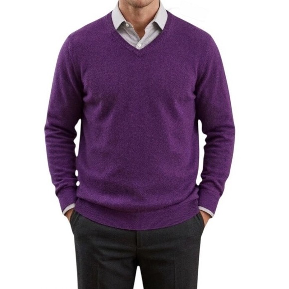 Club Room Other - Club Room Luxury 100% Cashmere V-Neck Sweater Amethyst Purple Men's Size M NEW